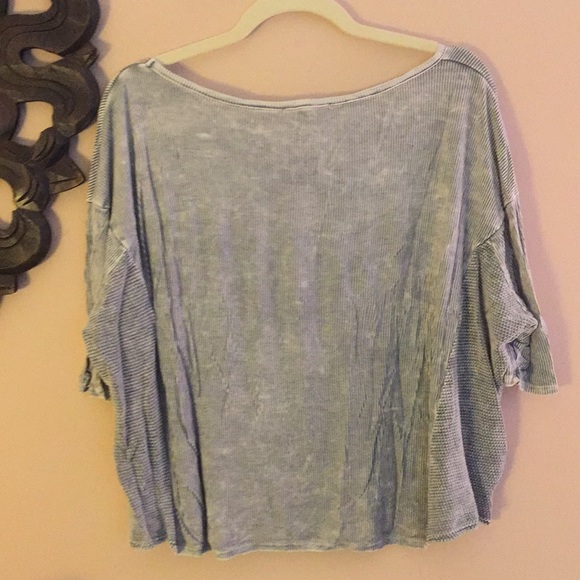 Urban Outfitters Graphic Tee - Picture 3 of 3